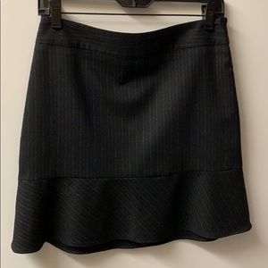 Banana Republic Gray Skirt With Stripes Size 2 NWT